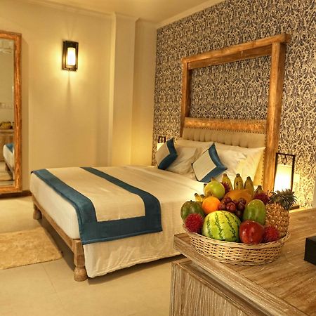 Rivora Residence كاندي المظهر الخارجي الصورة