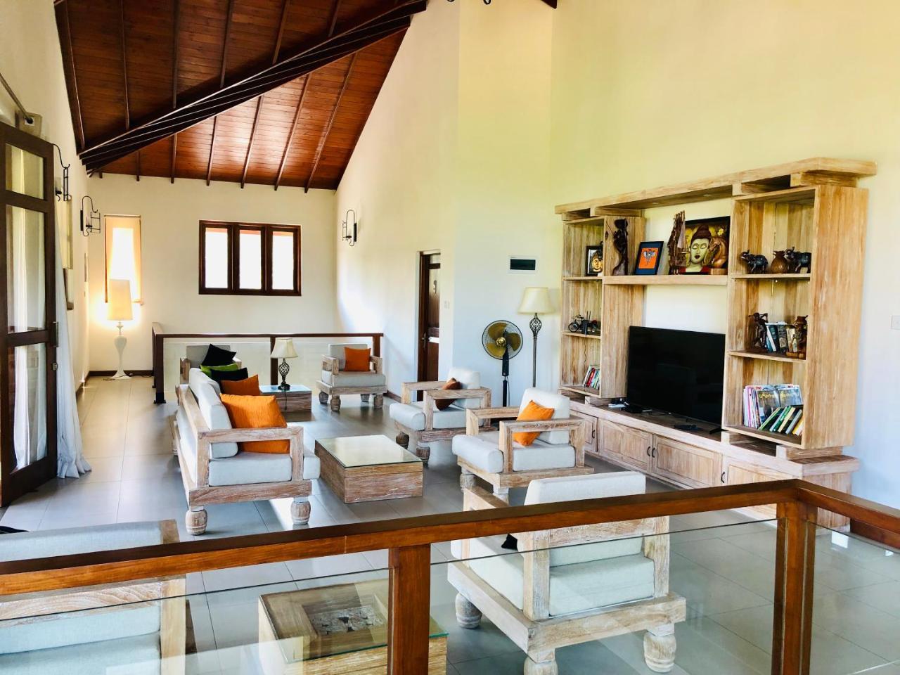 Rivora Residence كاندي المظهر الخارجي الصورة